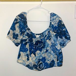 Blue floral crop top